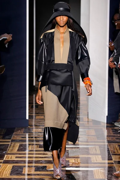 Look 36